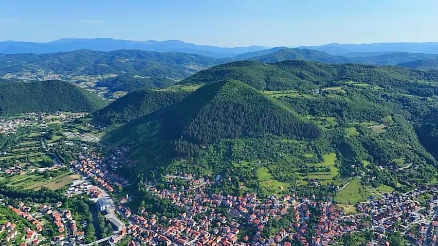 Тур в долину боснийских пирамид